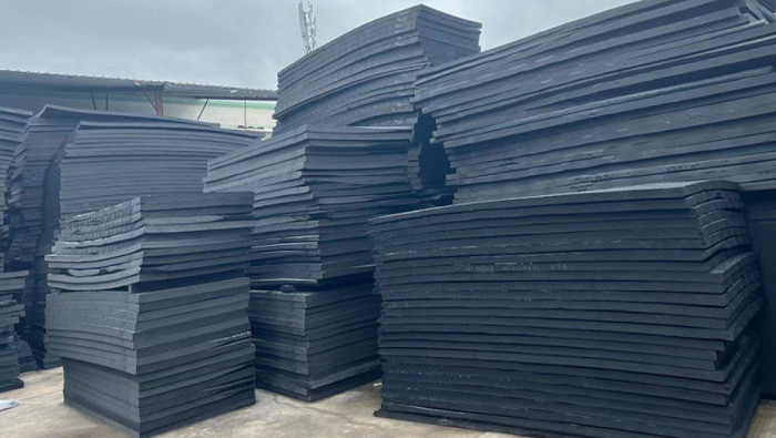 CR-4215 Inoac High Density Sponge Neoprene Foam CR High Shrapnel Material Flame Retardant Sound Insulation CR Foam