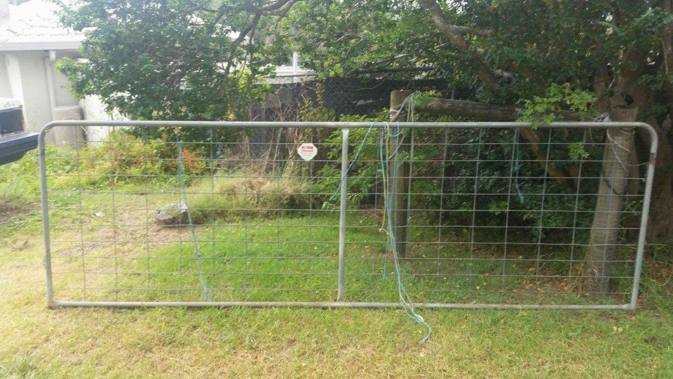4ft General Purpose Farm livestock for Gate Horse Cattle Sheep Yard Panels Victoria "