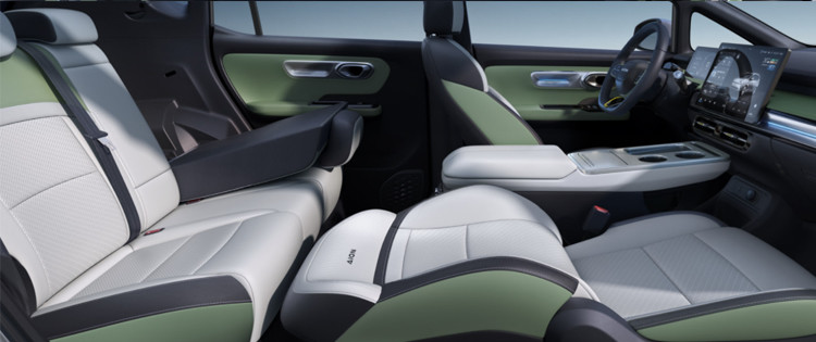 Pure Electric Aion Y Plus Chinese EV Cars Compact SUV 150km/H