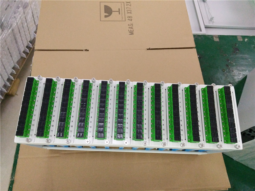 FONGKO Optic Distribution Frame ODF Fiber Panel 19'' 144 Cores OEM ODM