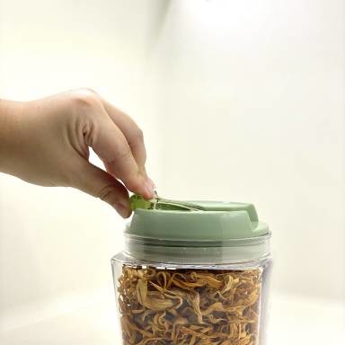 Stackable Recyclable Plastic Containers With Lock PET Material