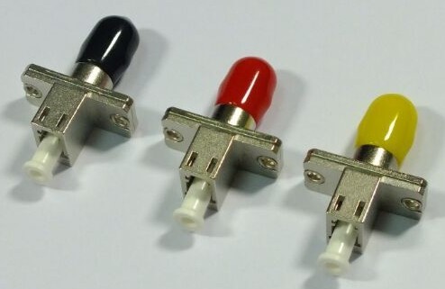 SC/UPC Male to SC/APC Female Fiber Optic Adapter Single Mode SC/APC Female To SC/UPC Male Fiber Optic Coupler