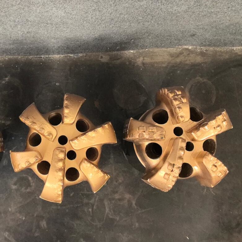 Rock Drill PDC Diamond Bit Alloy Carbon Steel For Coal Mining Water Well Drilling Rigs