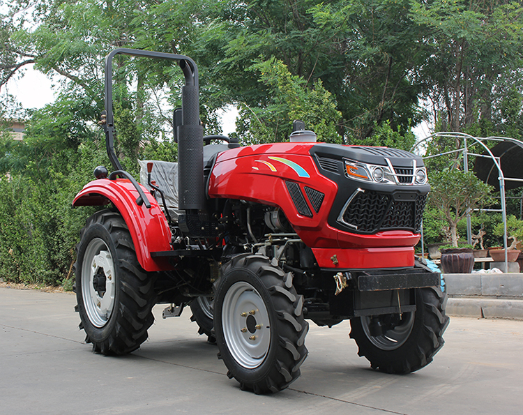 2700 KG Farm Tractor Compact Mini Garden Tractors For Small Scale Farming