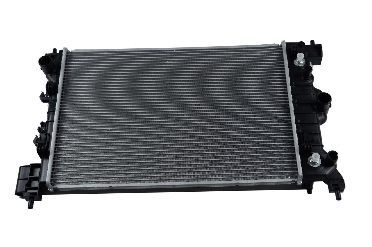 Aluminum Radiator and Water Tank for Chevrolet Aveo/Sonic 1.6 95316029 Cooling System