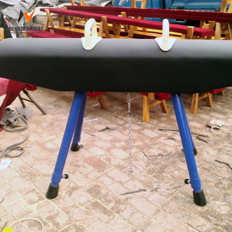Customized Logo Non-slip Portable Pommel Horse in Professional Gym with Durable Design