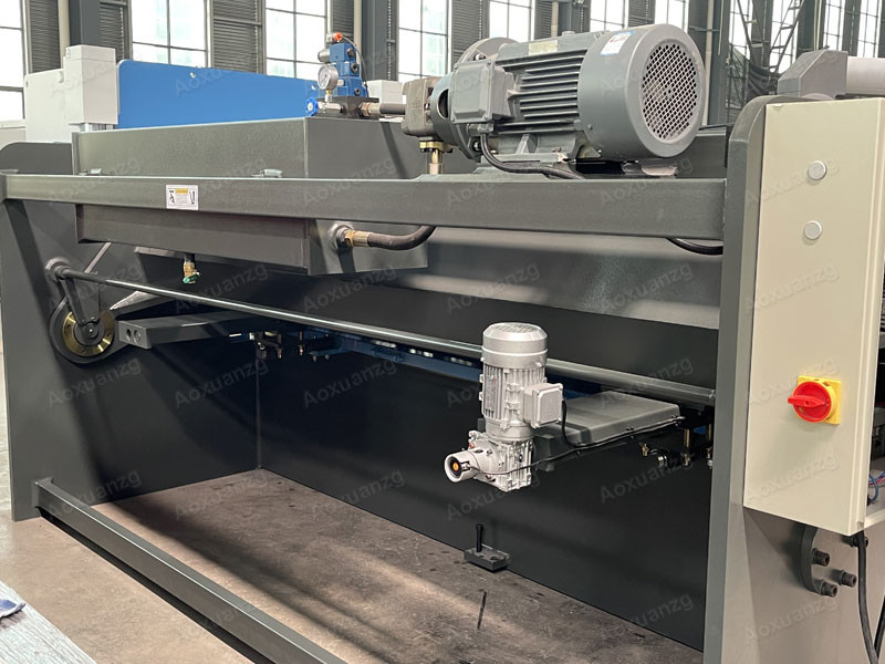Manual Blade Gap Adjustment Swing Beam Metal Steel Hydraulic Shearing Machine With E21s Estun