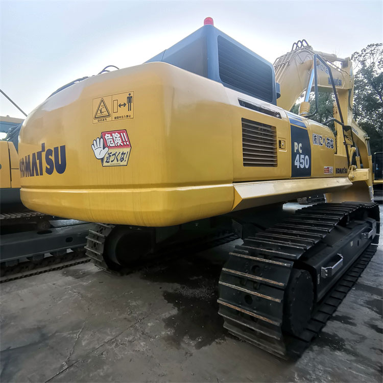 Used Komatsu PC450 Hydraulic Excavator in Good Condition Made in Japan 257 KW Power