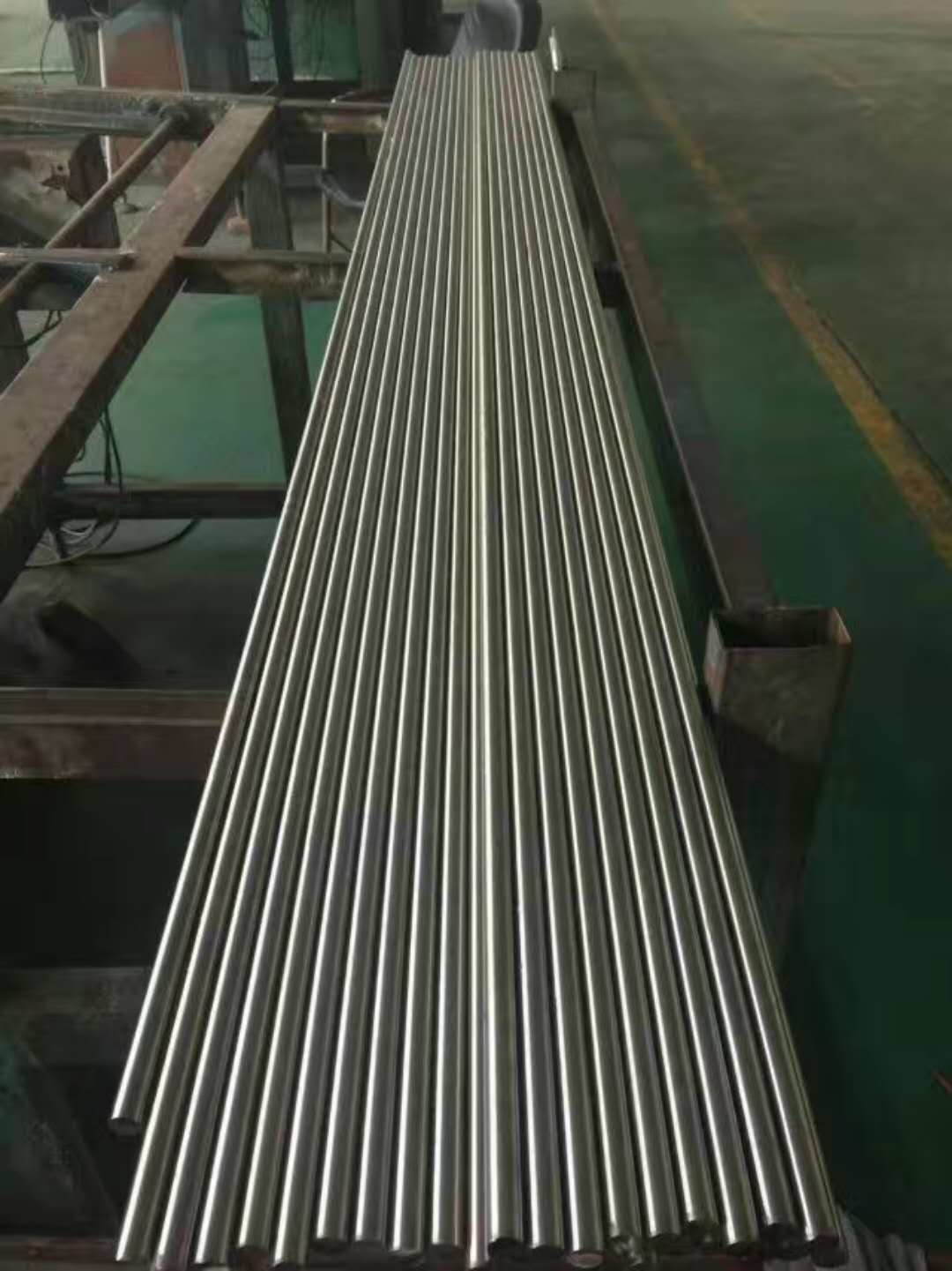 S32750 Stainless Steel Round Bar Factory 1.4410 Steel Data Sheet Black and Bright
