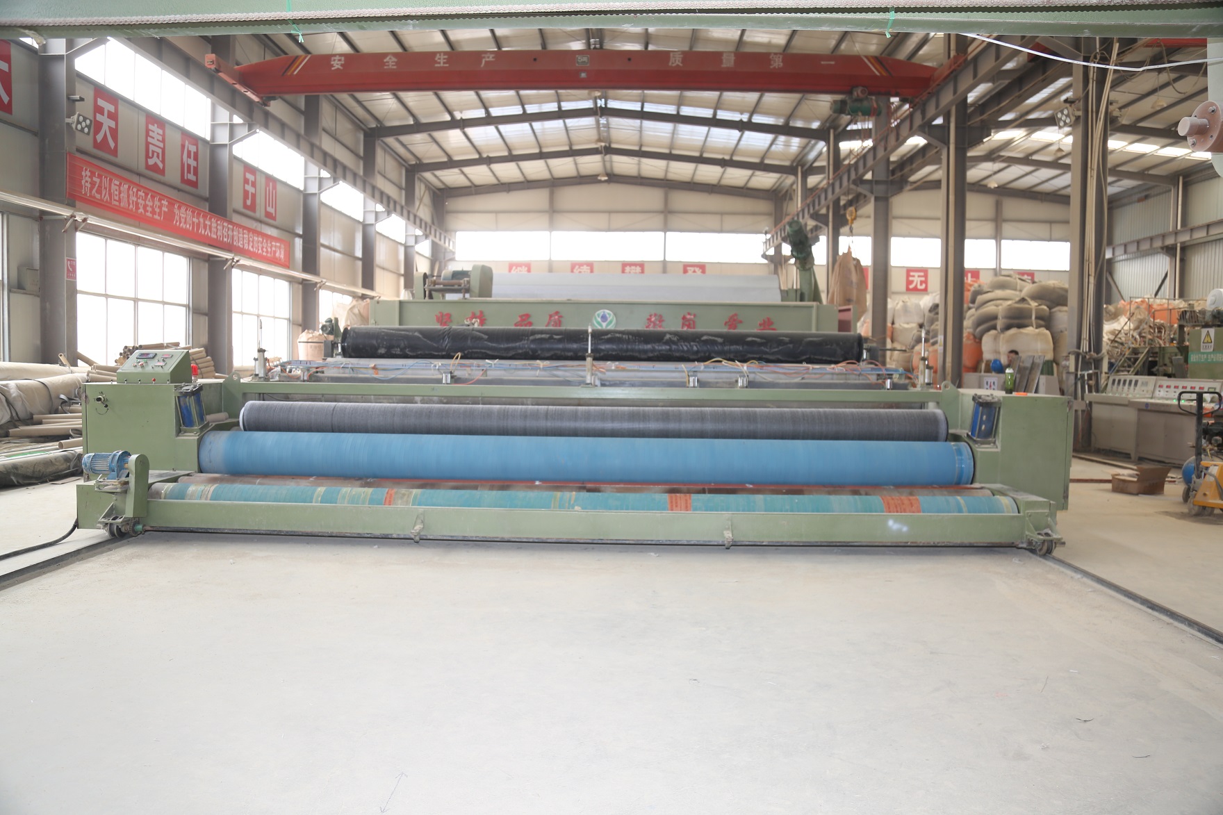 Artificial Lake Landfill Bentonite GCL Clay Liner with 4000-8000G/M2 Tensile Strength