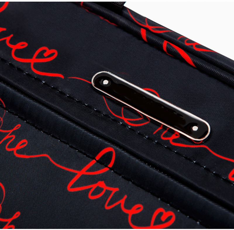Makeup Portable Waterproof Hanging Cosmetic Bag