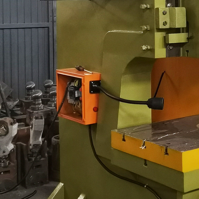 J21-63 Mechanical Power Press Punching Machine 63T With Customizable Molds Price