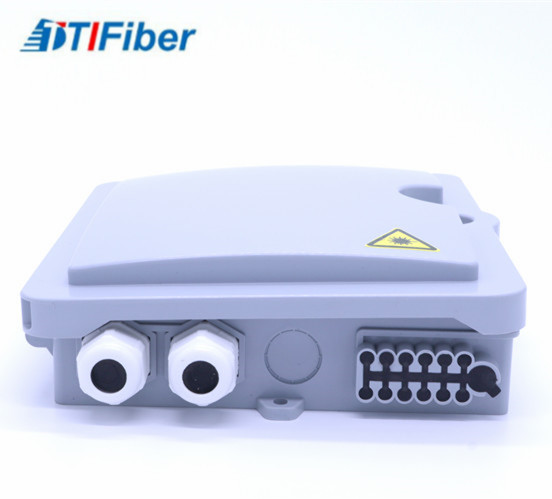 Wall Mounted FDB-16C Fiber Optical Outdoor Distribution Box With PLC Splitter