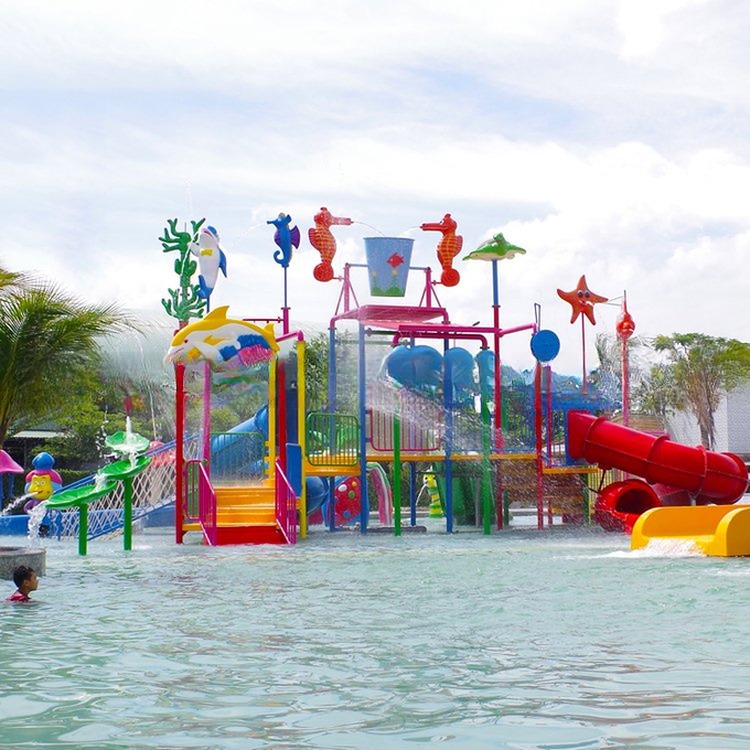 Fiberglass Splash Water Park Playground with Bucket
