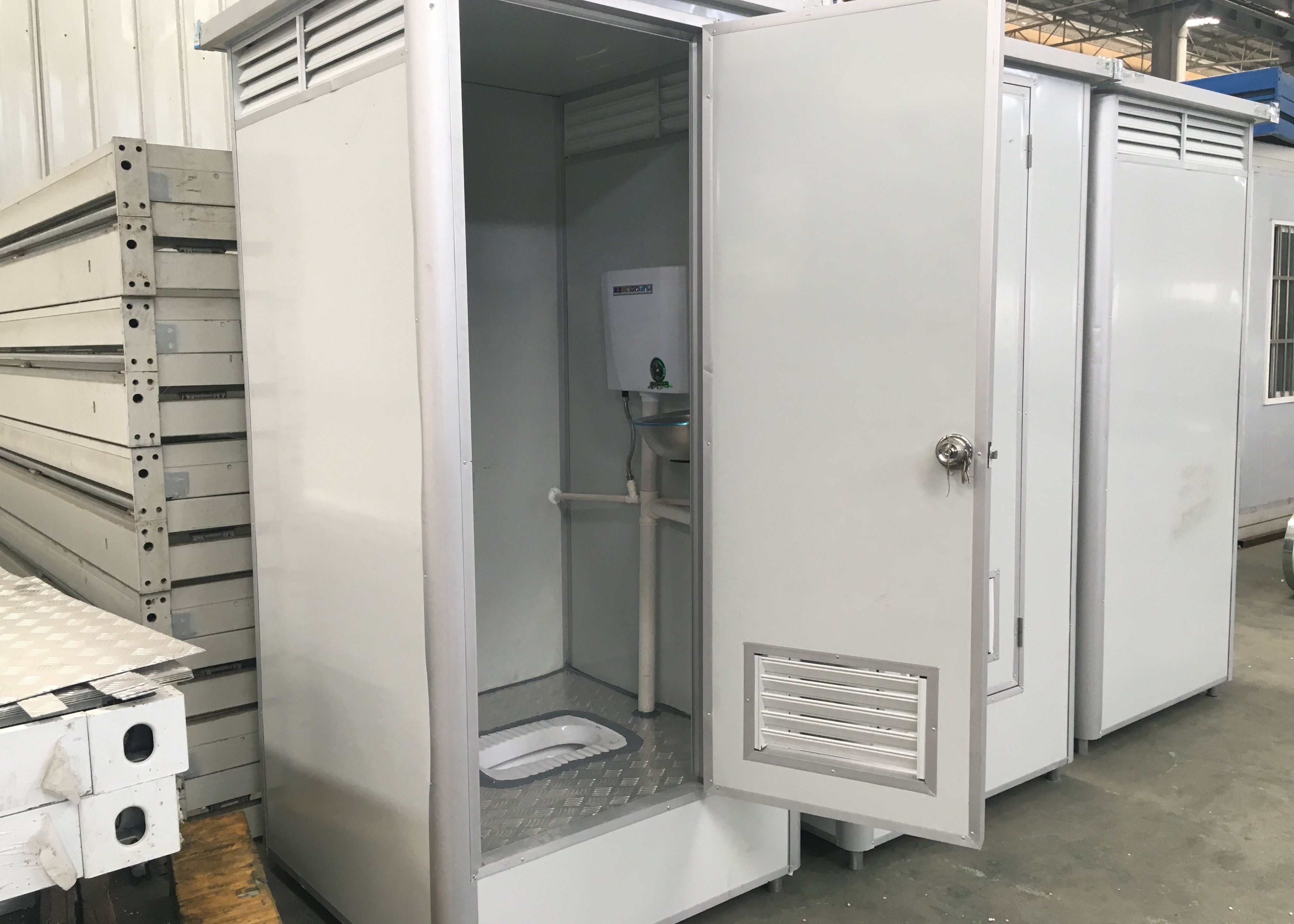 EPS Sandwich Panel Shower Room Prefabricated Modular Toilets