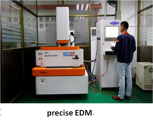 High Accuracy Automotive Plastic Injection Molding With Hasco / Synventive Runner