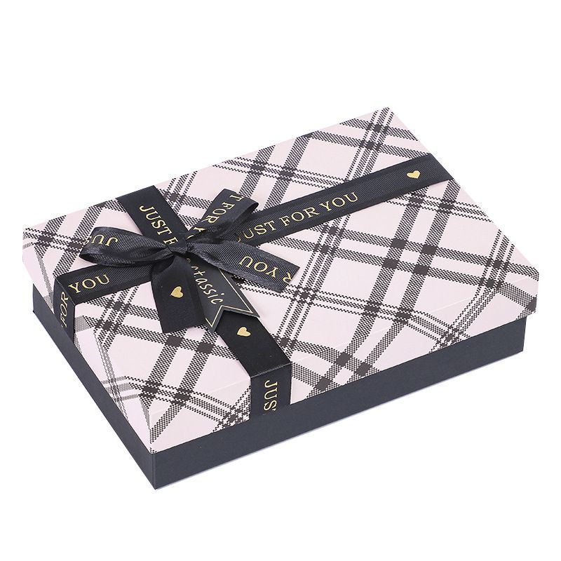 Fashionable Stylish Various Patterns Custom Logo Printed Cardboard Paper Packaging Carton Luxury Christmas Gift Paper Box