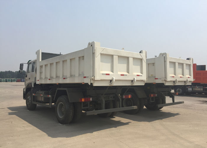 Golden Prince SINOTRUK Tipper Dump Truck 290HP 4X2 LHD 16tons 9-13CBM ZZ3161M3811C1