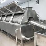 Egg Yolk And Egg White Extracting Machine In The Egg Breaking Machine