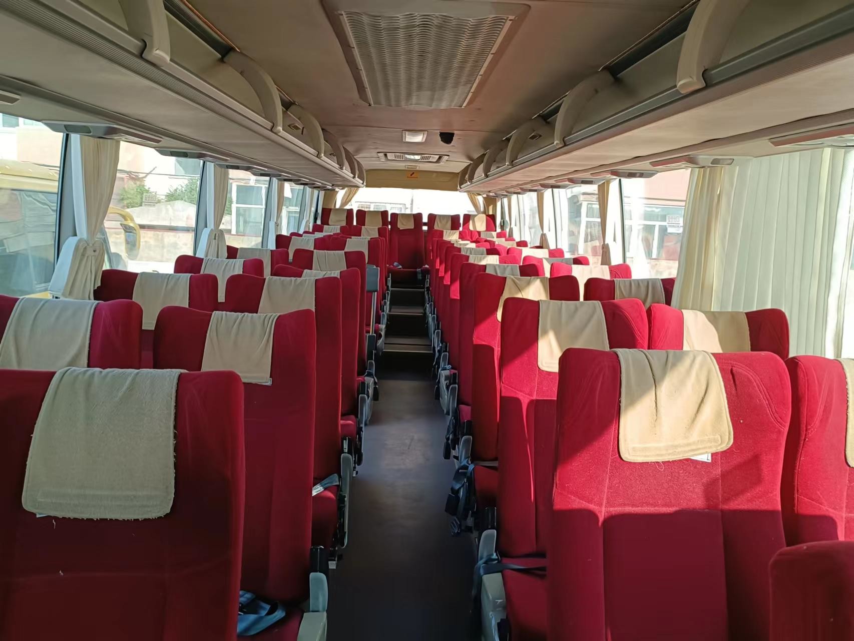 2014 Year 49 Seats Used Golden Dragon Bus XML6113 Coach LHD In Good Condition