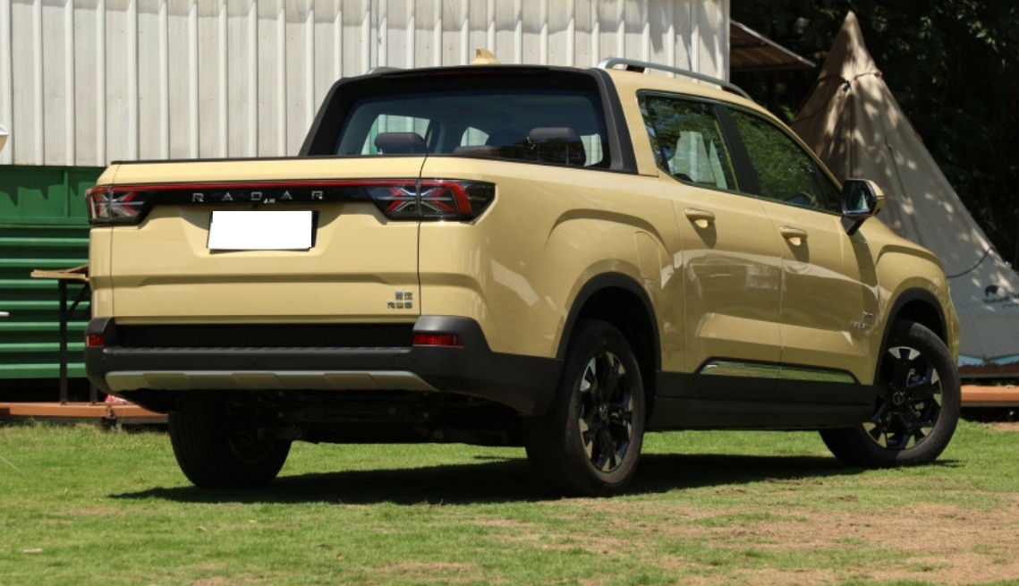 Geely Radar Rd6 Ev 410 / 550 / 630km Pick Up Truck Lithium Battery High Speed New Energy Vehicles