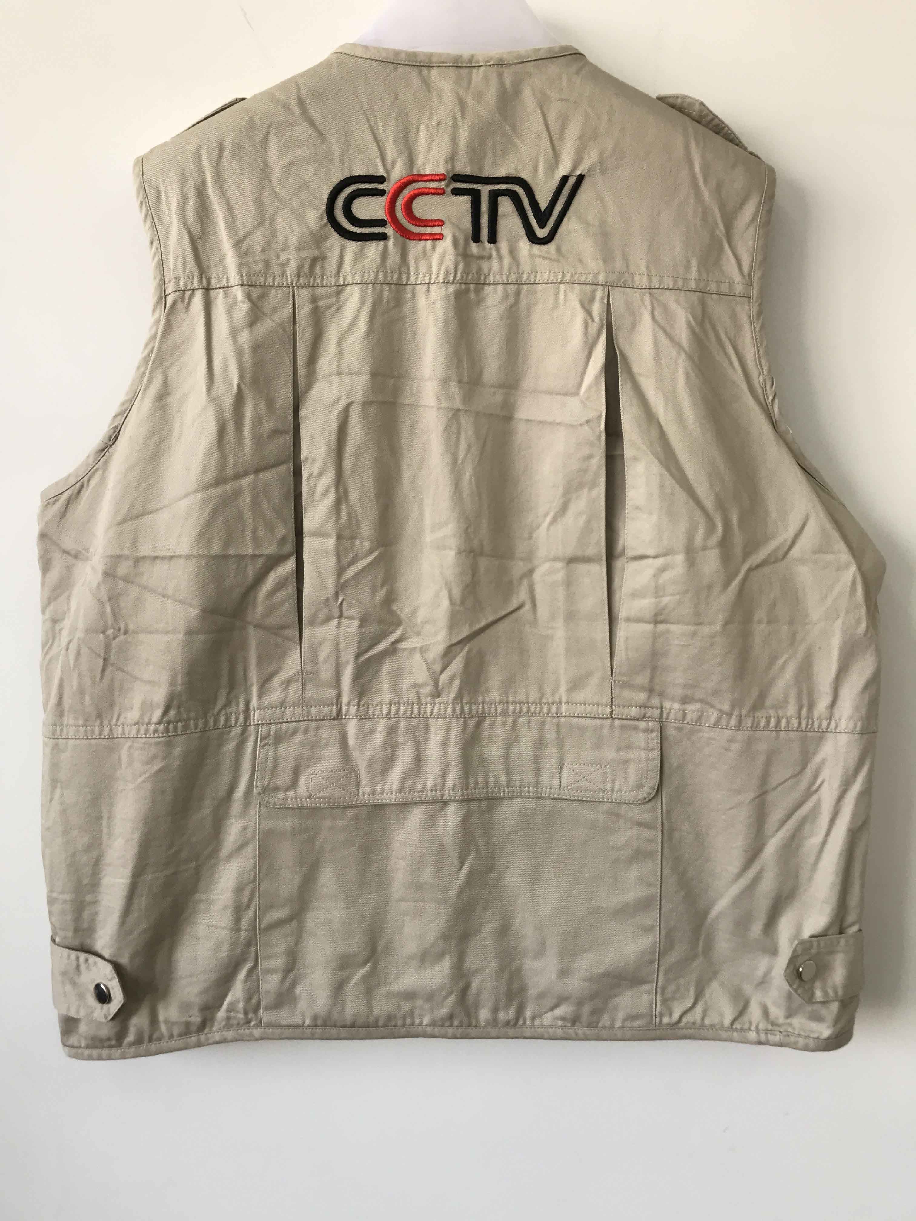 Mens classic vest，mens waist coat, 046 CCTV vest in 100% cotton fabric, stone/beige colour, S-3XL