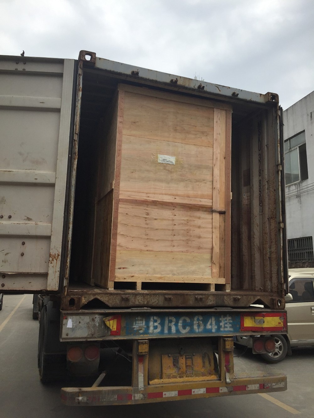 85T Fully Automatic Vertical Injection Moulding Machine 21.6Kw 4000Kg Weight