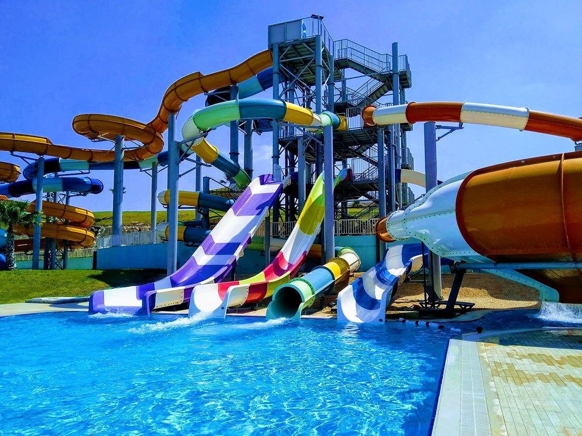 Water Amusement Park Outdoor Swimming Pool Kids Playground Fiberglass Slide