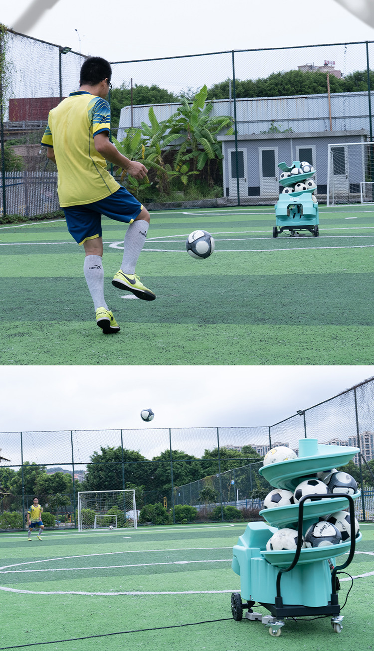 AC 100V Programmable Football Throwing Machine Football Training Equipment
