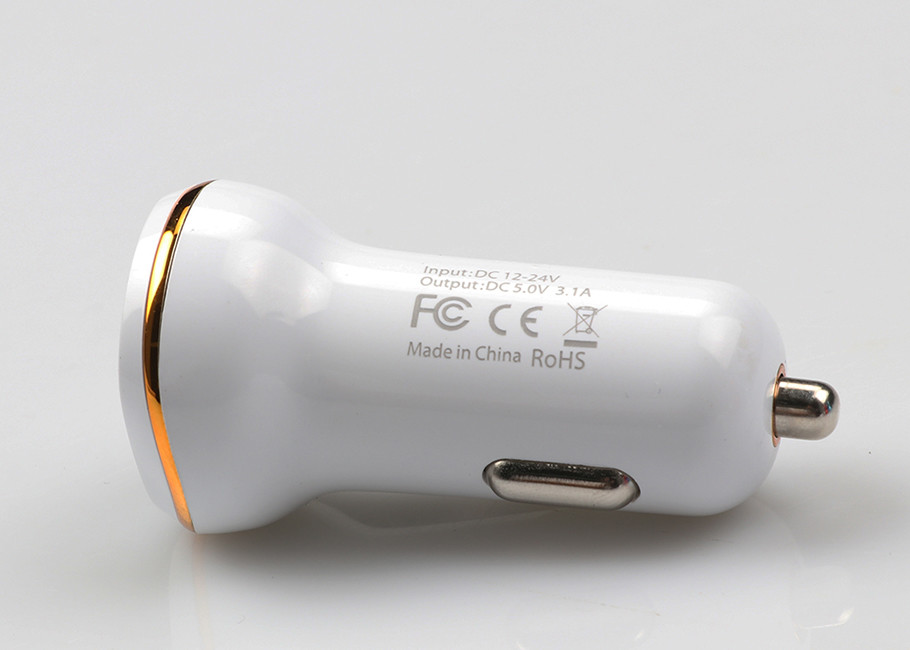 5V 3.1A Car Charger Adapter With Dual Port PC Material OEM Accepted Silver Blue Black