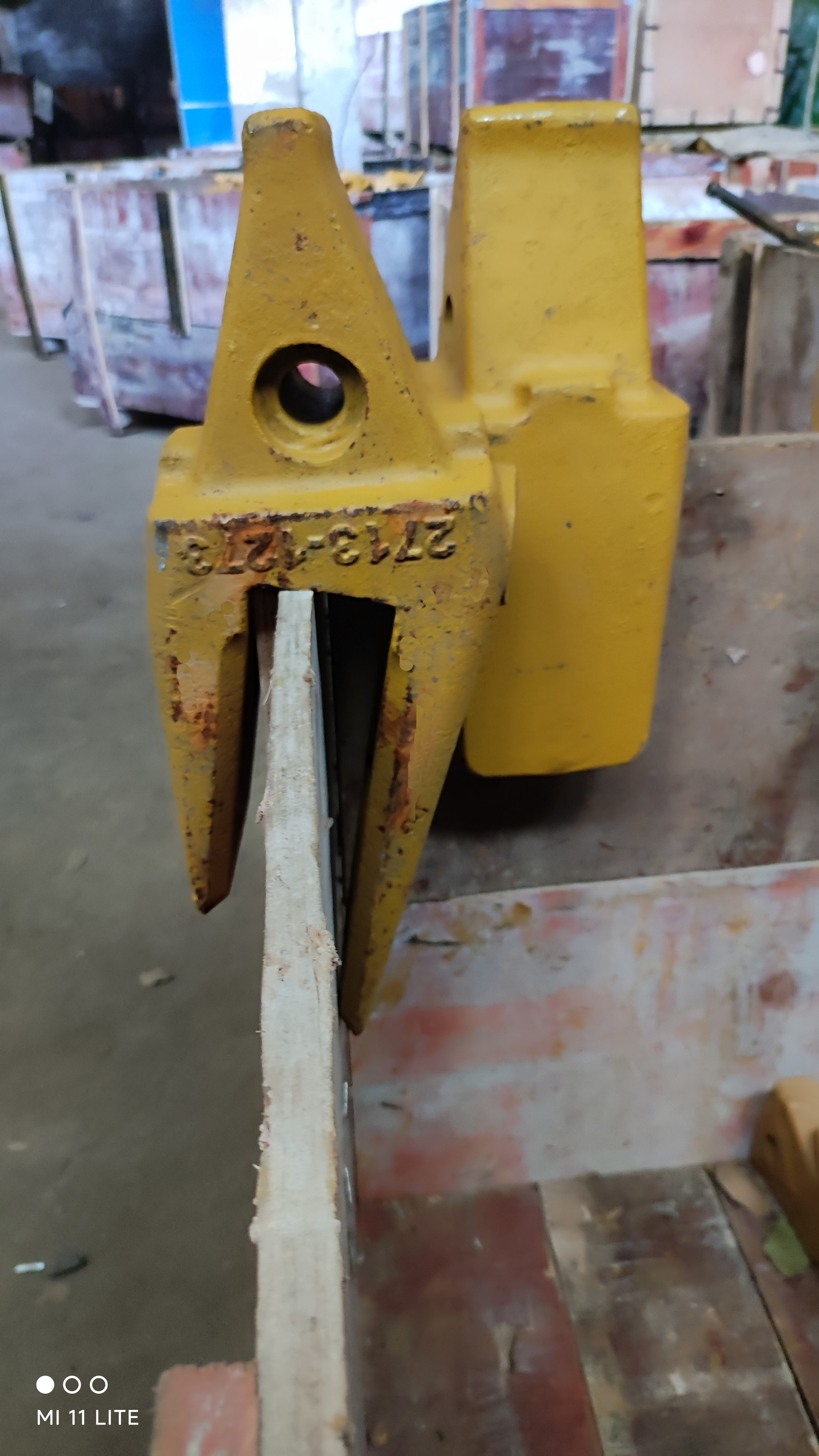 TIG Brand DaewooDH360 Bucket Teeth Bucket Tips 2713-1236RC Tooth With Durable Material For Daewoo Earth Moving Machines