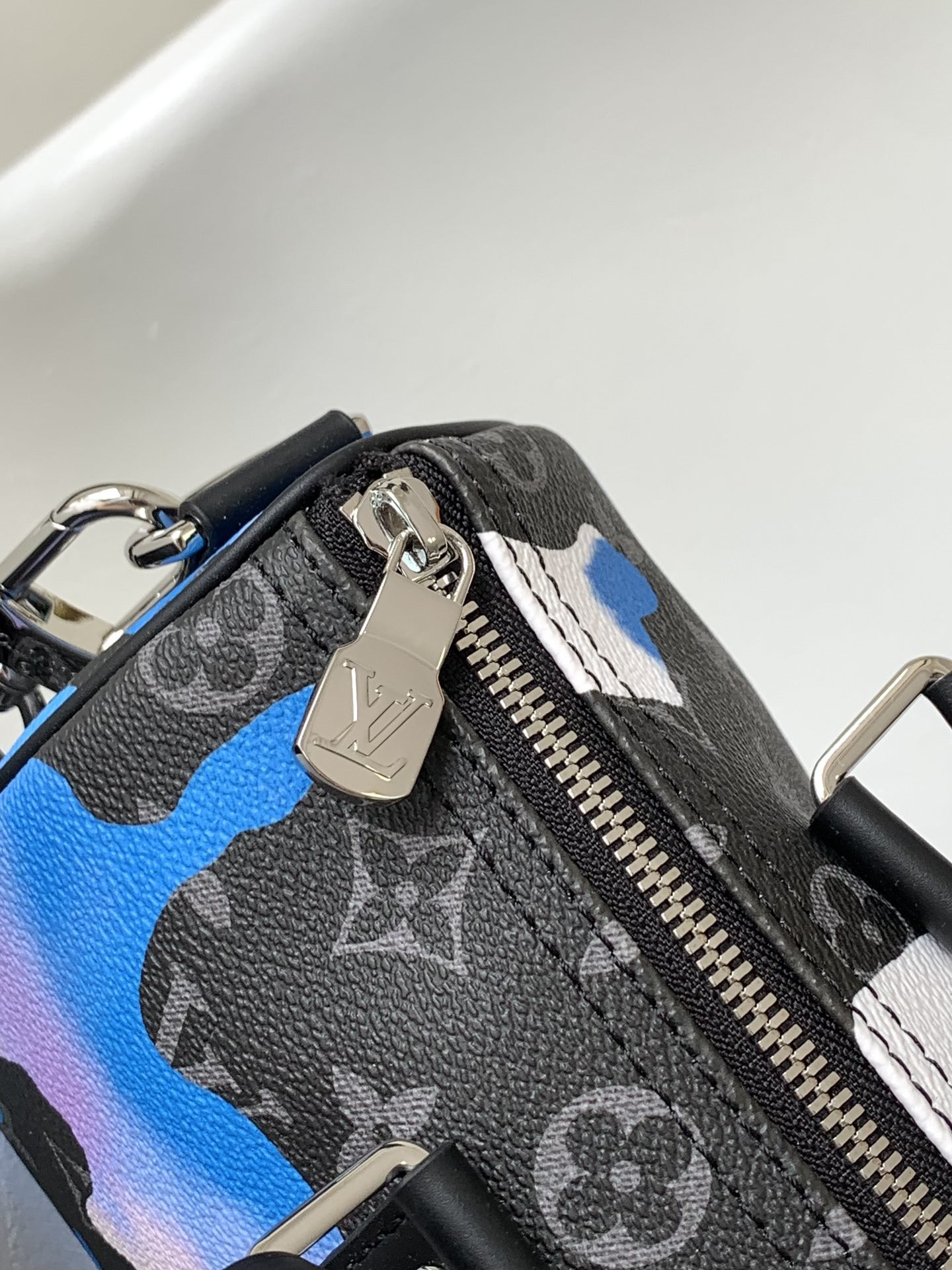 Sunrise Monogram Eclipse Branded Messenger Bag LV Keepall Bandoulière 25 Room With A View