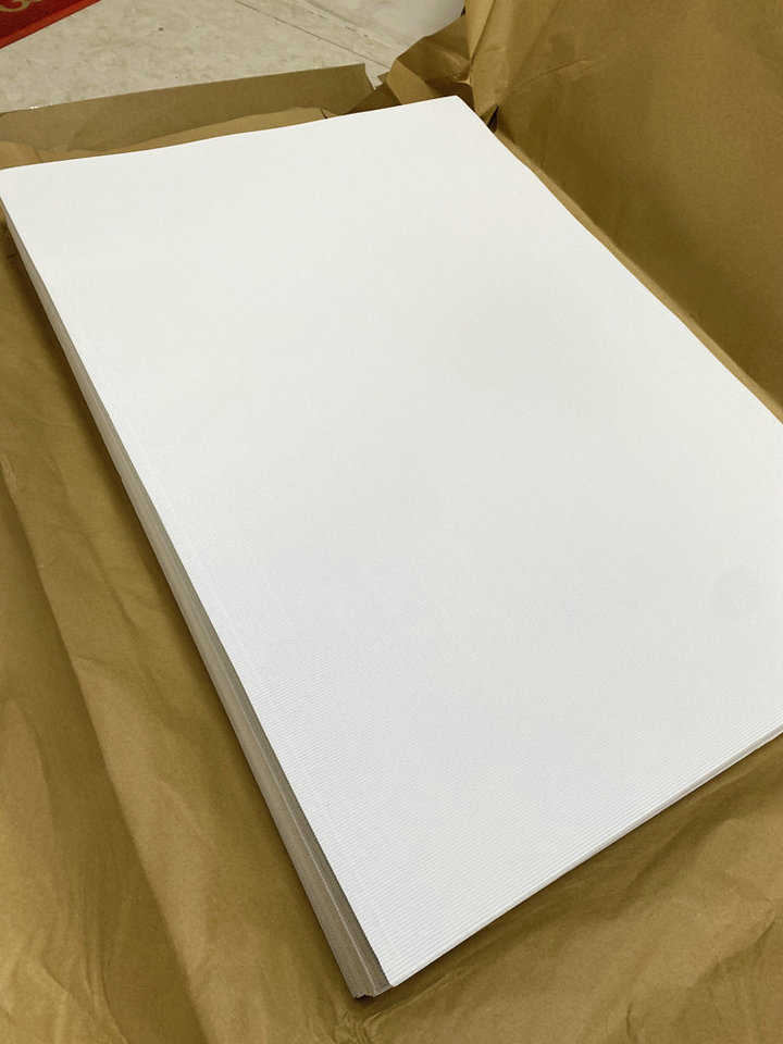 2 Layers White Corrugated Board E Flute F Flute 1mm 1.2mm 1.5mm 1.6mm Thick