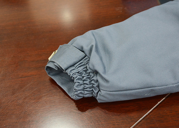 Full Size Outdoor Work Clothes With Waterproof Shell Fabric And Windbreak