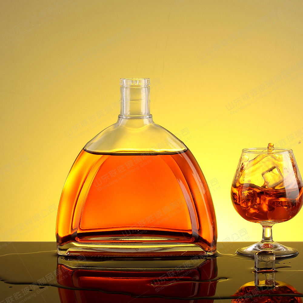 OEM/ODM Acceptable High Borosilicate Glass Bottle For 800ml 1000ml Gin Vodka Rum Tequila