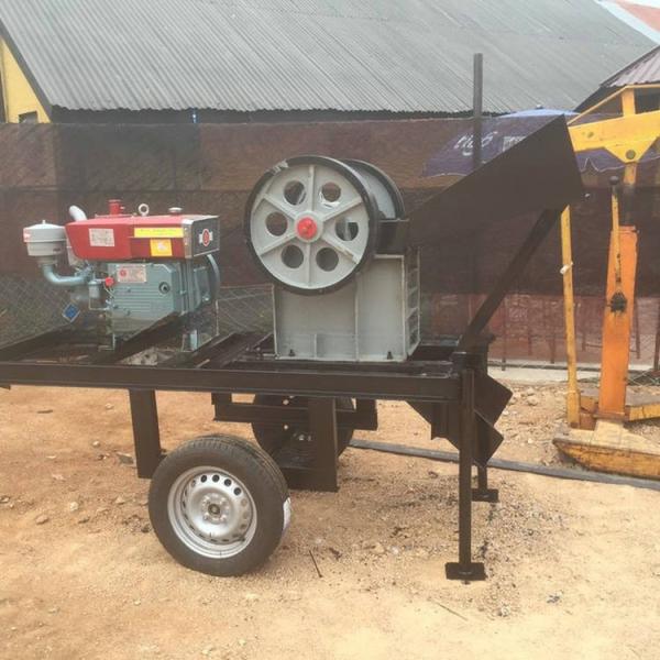 Mobile Diesel Engine Gypsum Stone Jaw Crusher 250*400 400*600 600*900 with AC Motor