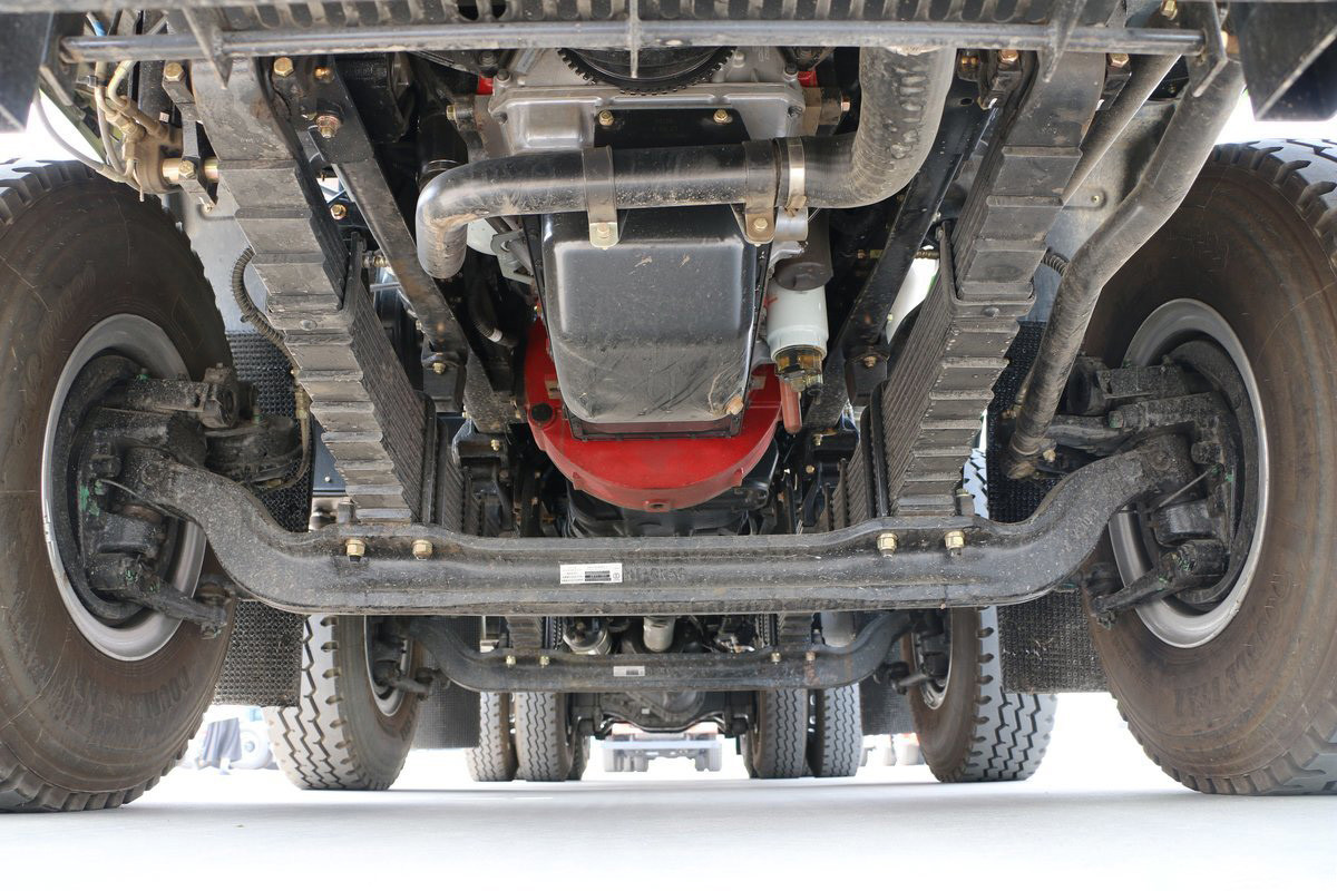 Auman New ETX Dump Truck 400HP 8X4 7.4m 31t Rear Flip U-Shaped Grid Cargo Box Rear Flip EURO 5
