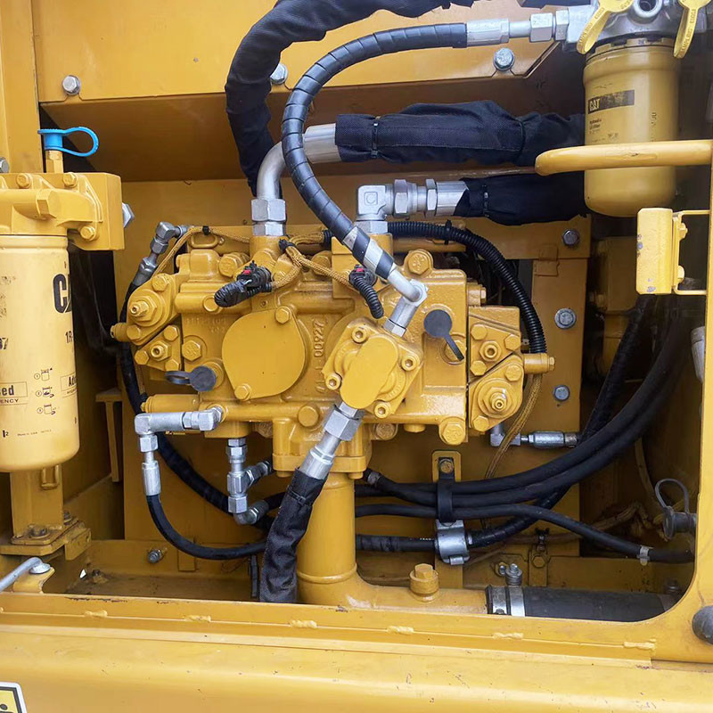 Used CAT 315D2GC Crawler Excavator 91kw Rated Power Good Condition 0.61m³ Bucket Capacity