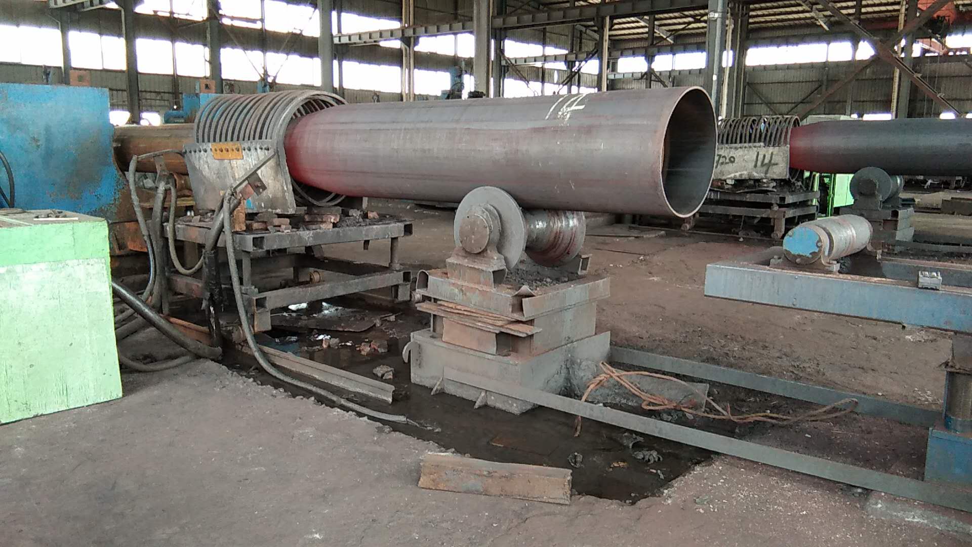 pipe expendingmachine