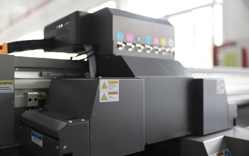 Efficient Automatic Digital Printing Machine UV Roll To Roll Series Printers