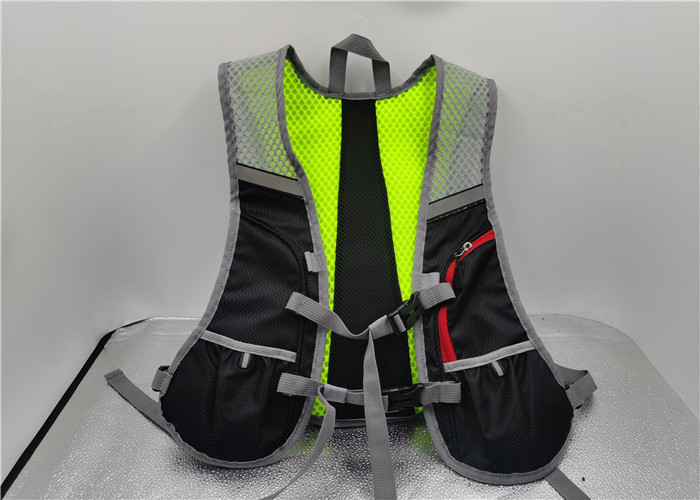 OEM / ODM Mountain Bike Hydration Backpack Cycling Running 2L Water Hydration Backpack