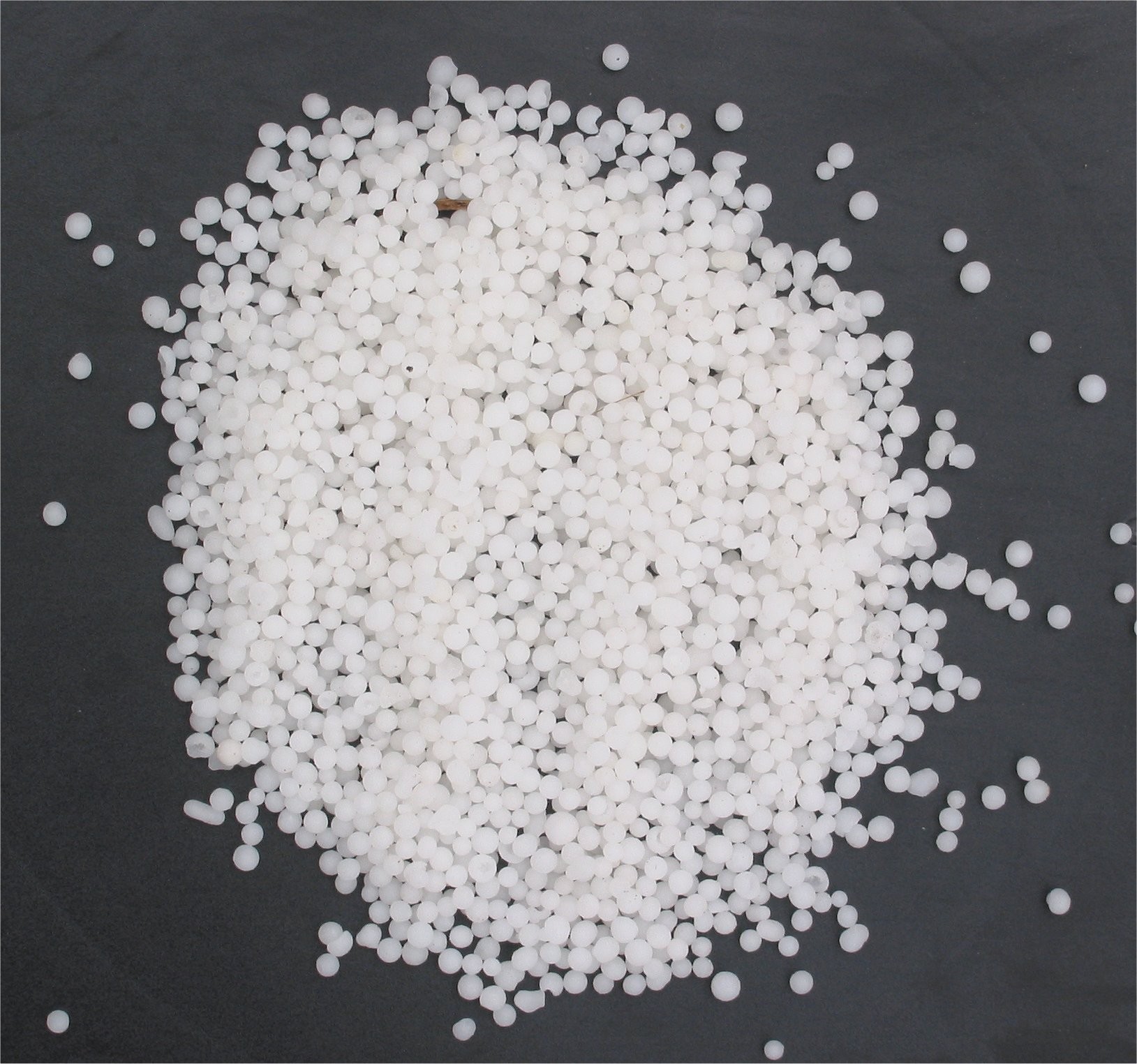 Uncoated Grade Crystalline Prills Sodium Nitrate Natural Nitrogen Fertilizer