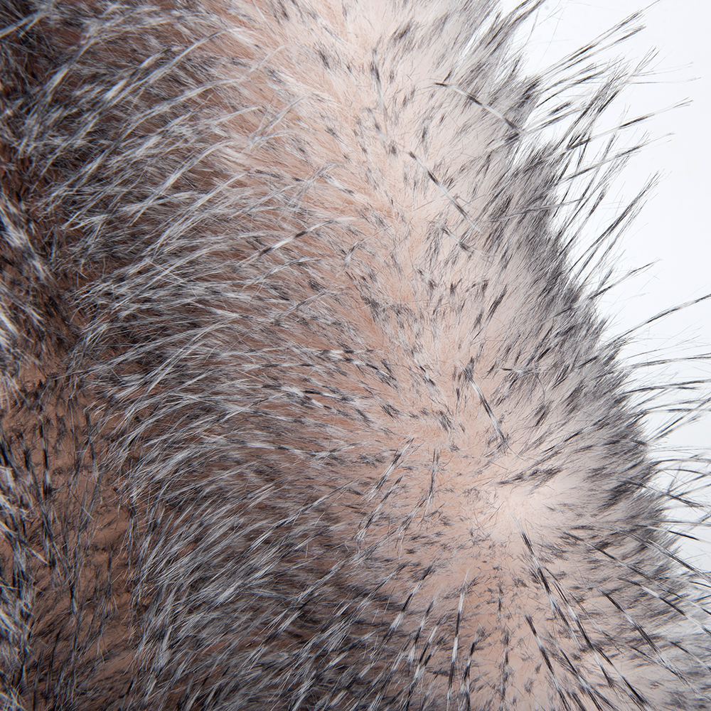 Polyester Back Material High Density 1100g/m Faux Fur Fabric for Garments