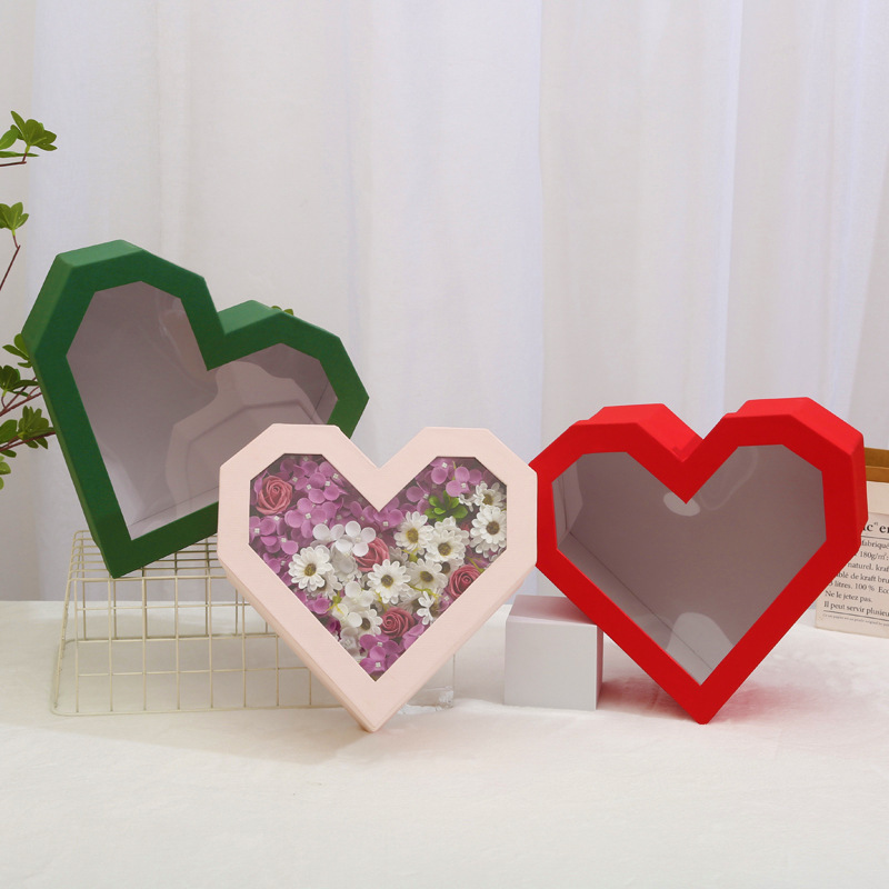 Custom Heart-Shaped Flower Gift Box With Transparent Window Direct with Heart-Shaped