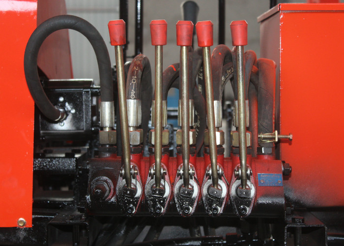 Compact GK180 Geological Core Drilling Machine For Mining