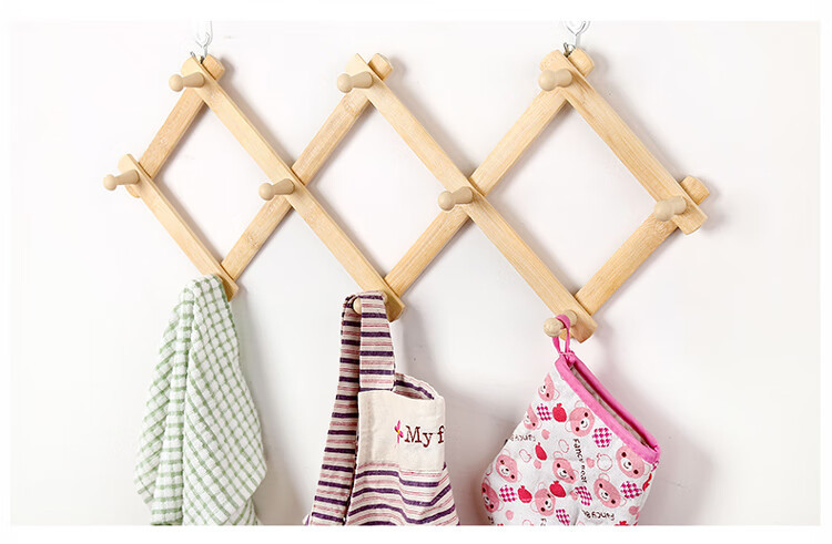 Expandable Accordion Style Bamboo Wall Hanger