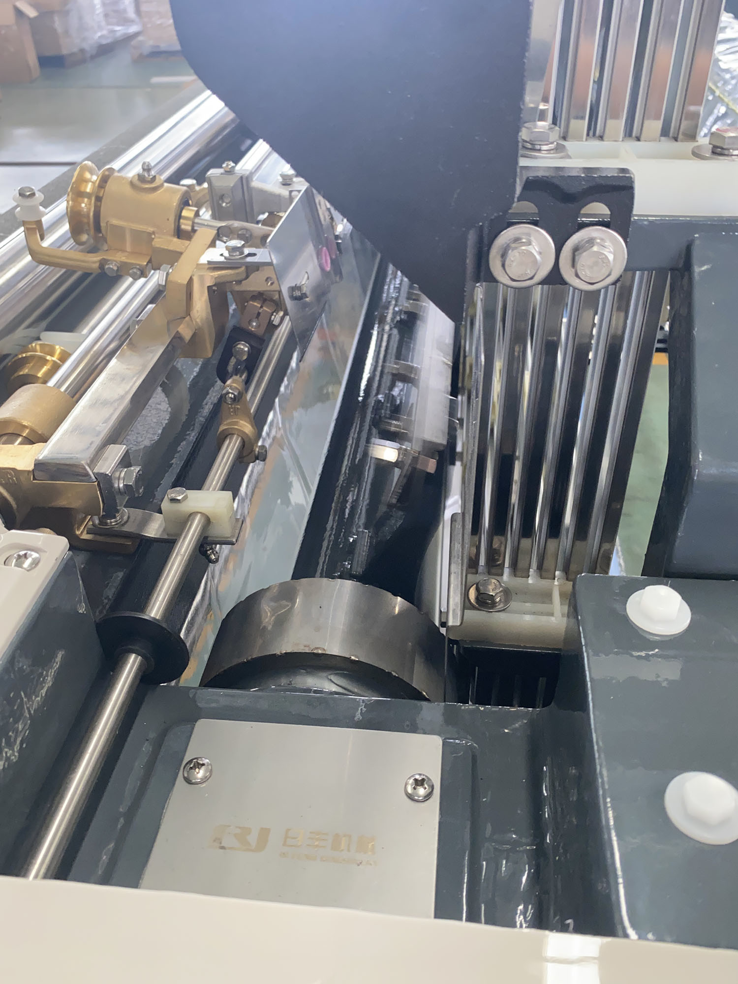 Double Nozzle Dobby Shedding Water Jet Loom High Density High Speed