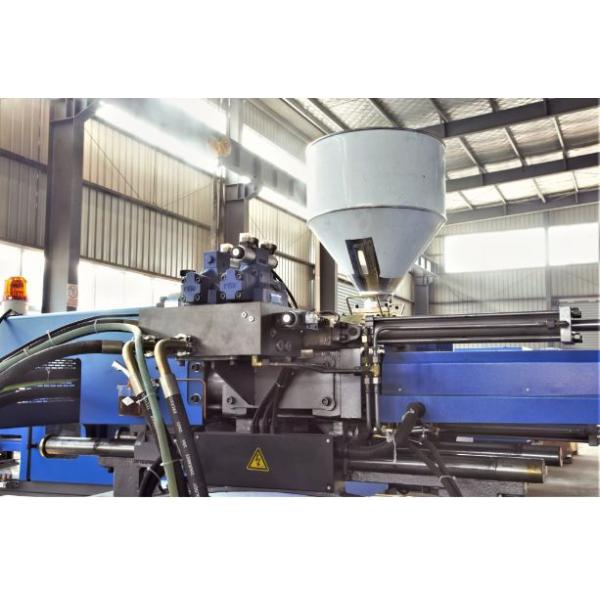 Smart 730 Ton Horizontal Injection Molding Machine For Plastic Crate