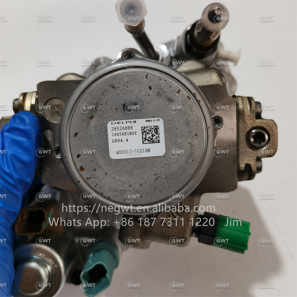 28526888 28394200 Diesel Fuel Injection Pump For Bob Doosan Teir4 D18 D24