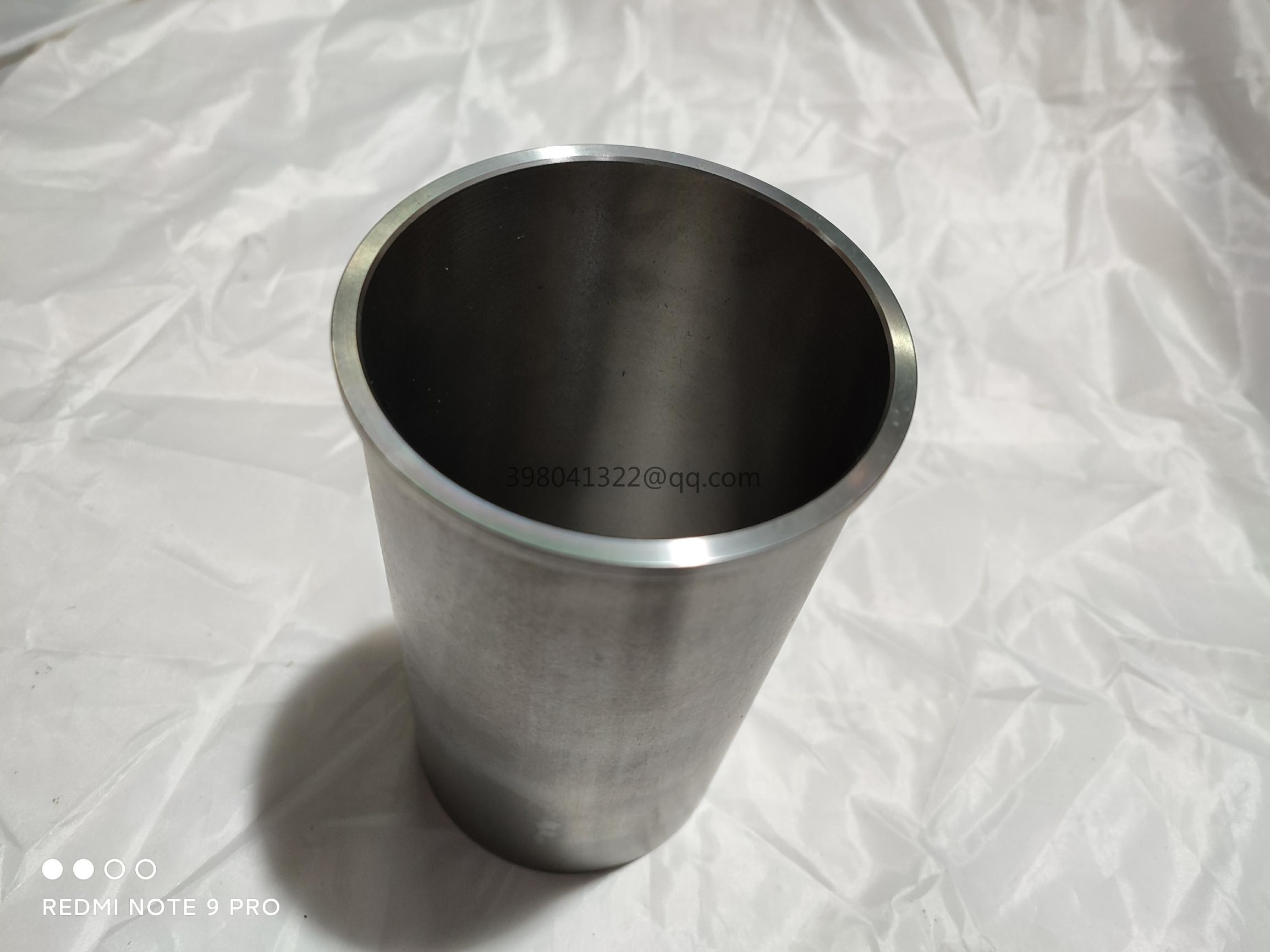 99mm Komatsu Engine Parts Engine Cylinder Liner 6207-21-2110 6D95